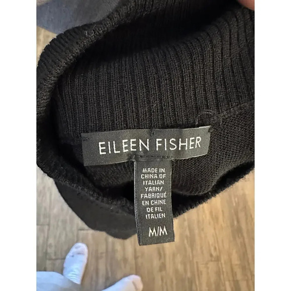 Eileen Fisher 100% Merina Wool Mock Neck Casual Top Size M/M - Picture 5 of 6